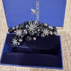 Swarovski hand Bracelet